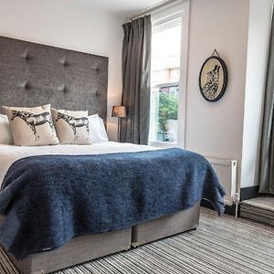 Sinclair'S Rooms